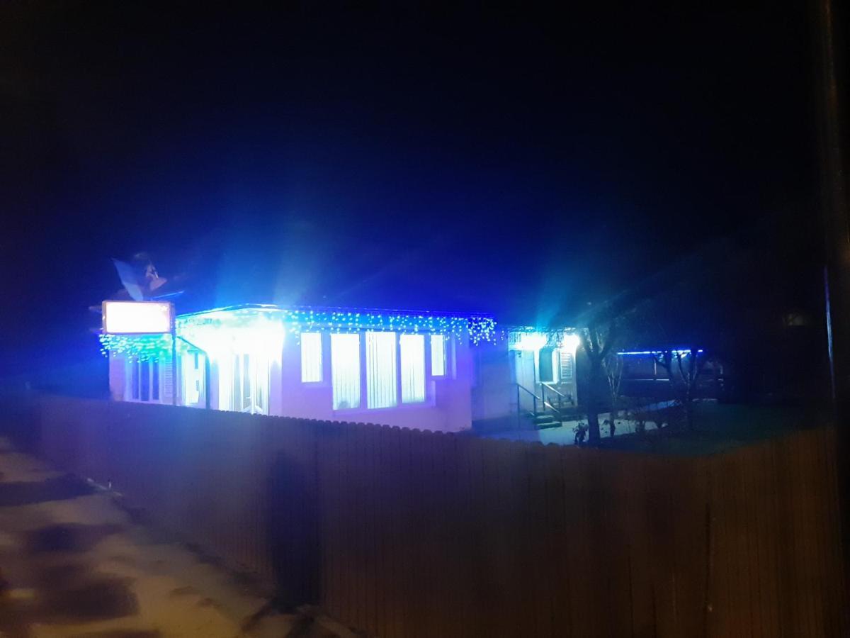 Pensiunea Cristina Toplita  Exterior photo